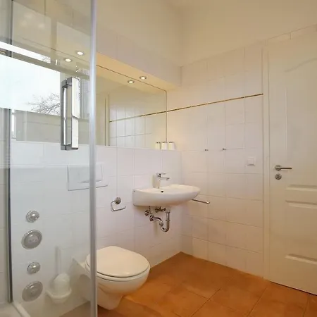 Apartment Likedeeler Ii 01 *